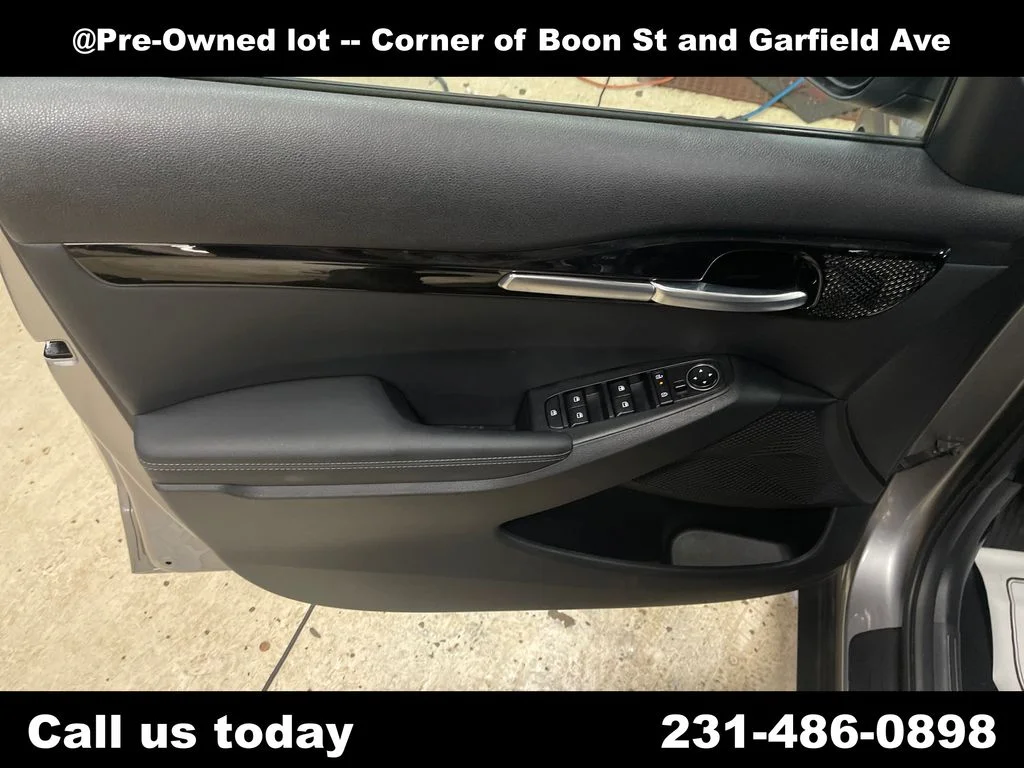 Used 2024 Gray Kia X-Line image 15