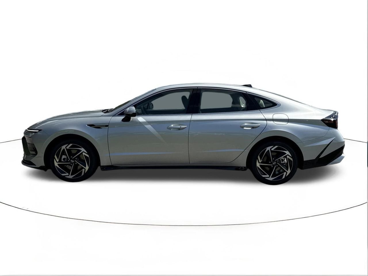 New 2026 Aero Silver Hyundai SEL Sport image 6