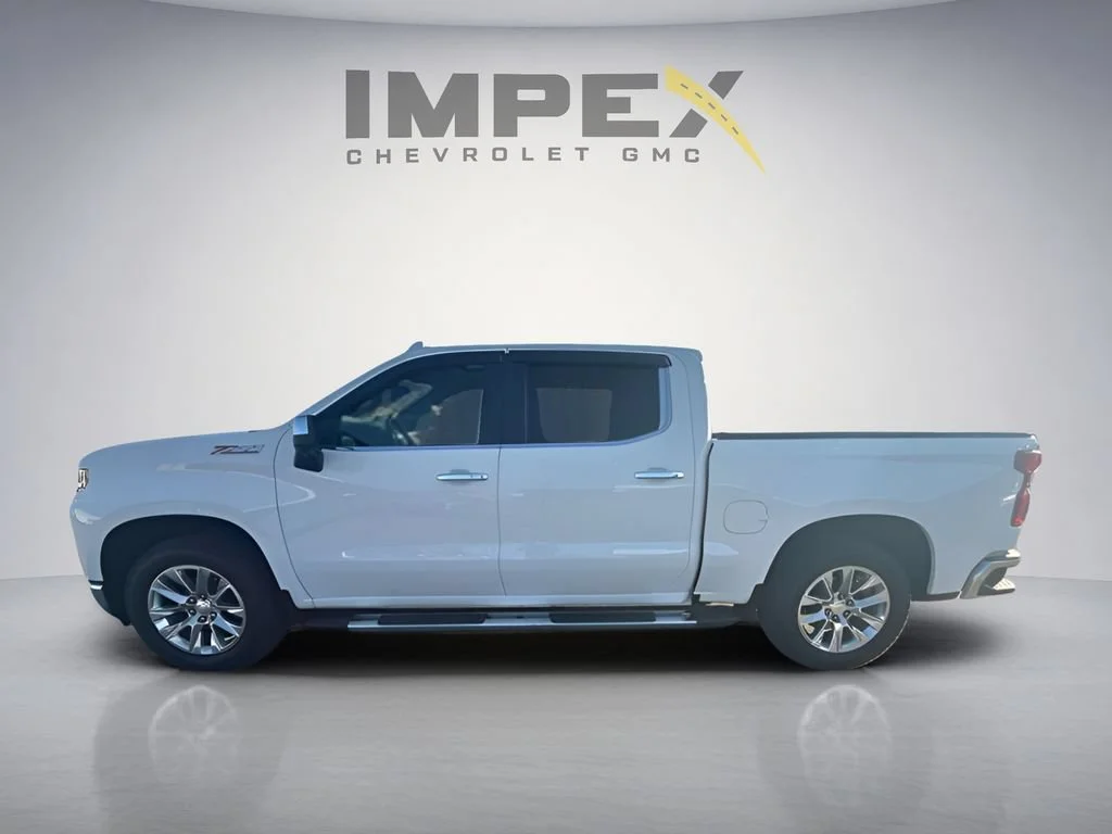 Used 2021 SUMMIT WHITE Chevrolet LTZ image 2