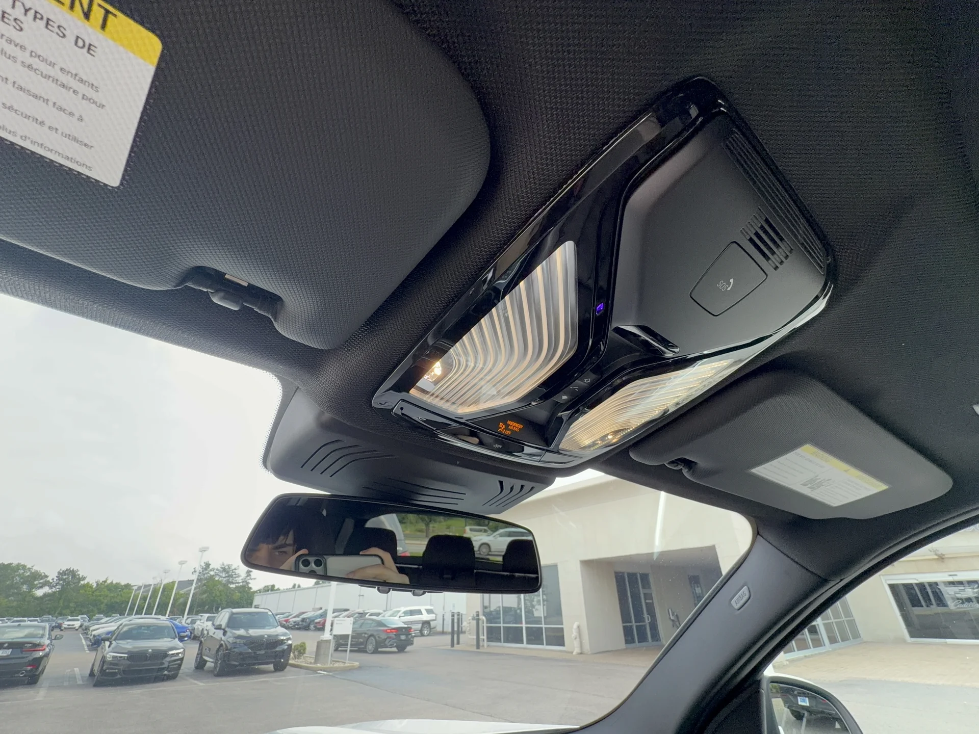 Used 2022 MINERAL WHITE BMW xDrive30i image 21