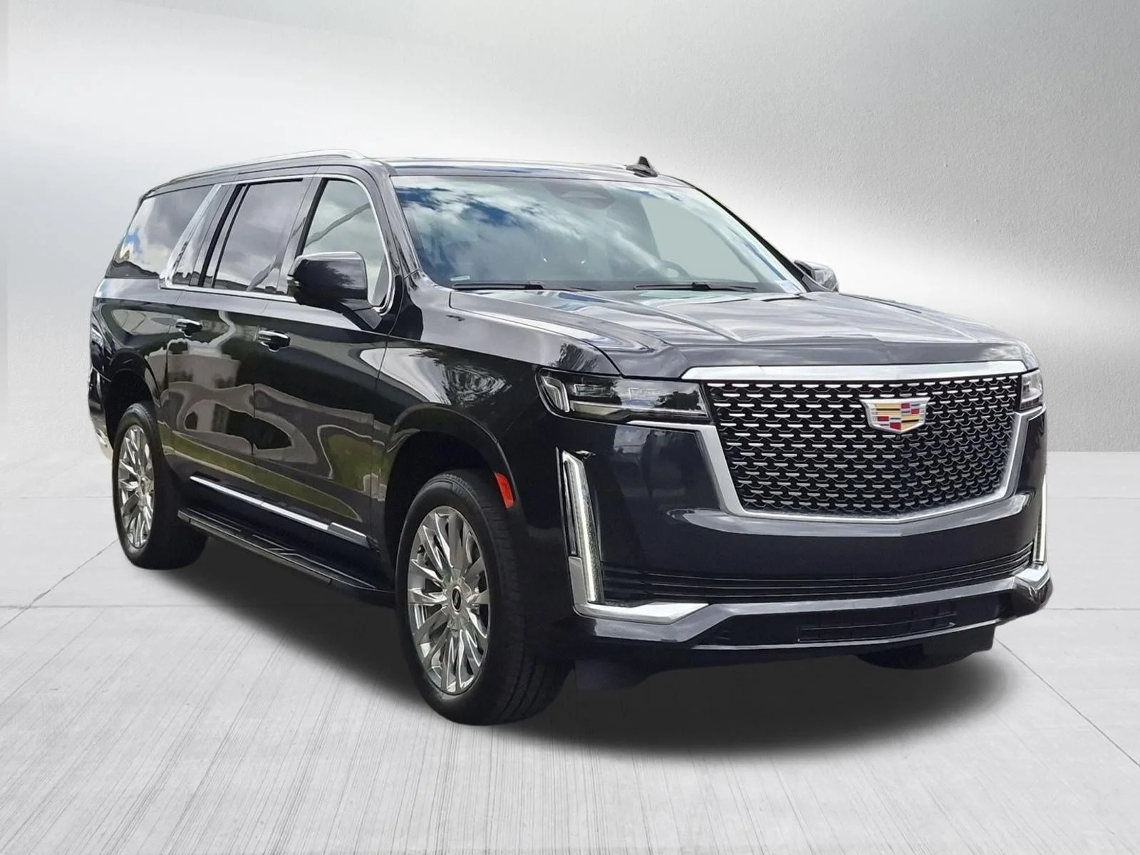 Used 2022 Galactic Gray Metallic Cadillac Premium Luxury image 8