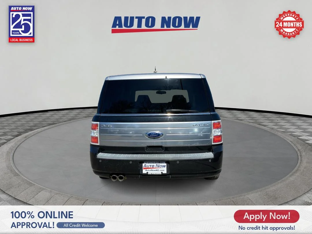 Used 2011 Tuxedo Black Metalli Ford Limited FWD image 8