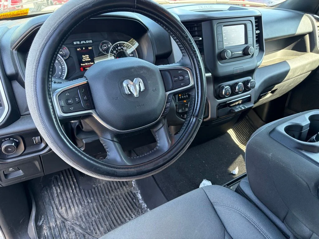 Used 2024 White Ram Big Horn/Lone Star image 9