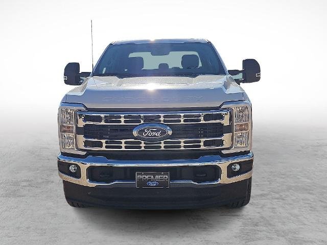 New 2027 Oxford White Ford F-350® XLT image 28