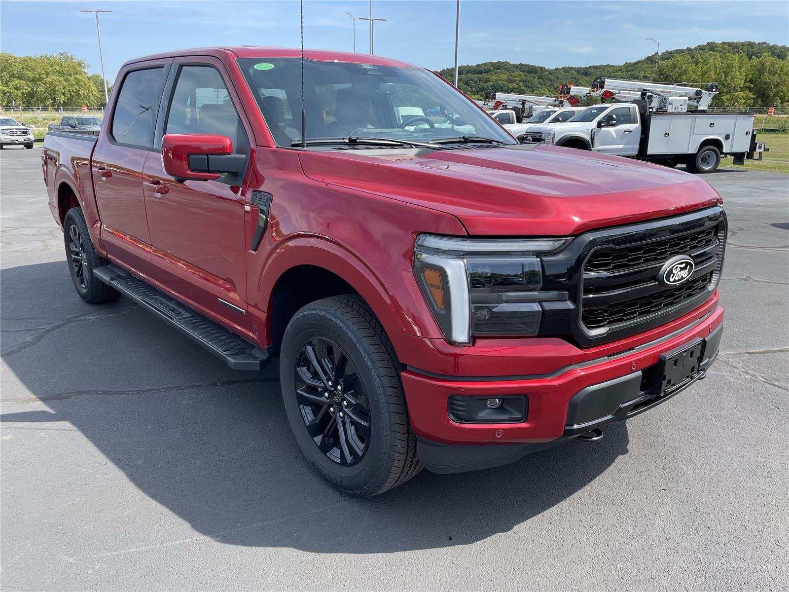 New 2025 Rapid Red Metallic Tinted Clearcoat Ford Lariat® image 48