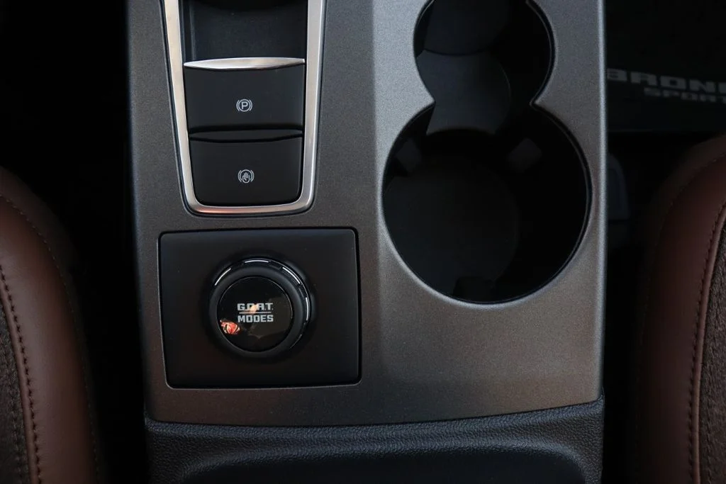 New 2025 Gray Ford Outer Banks image 21