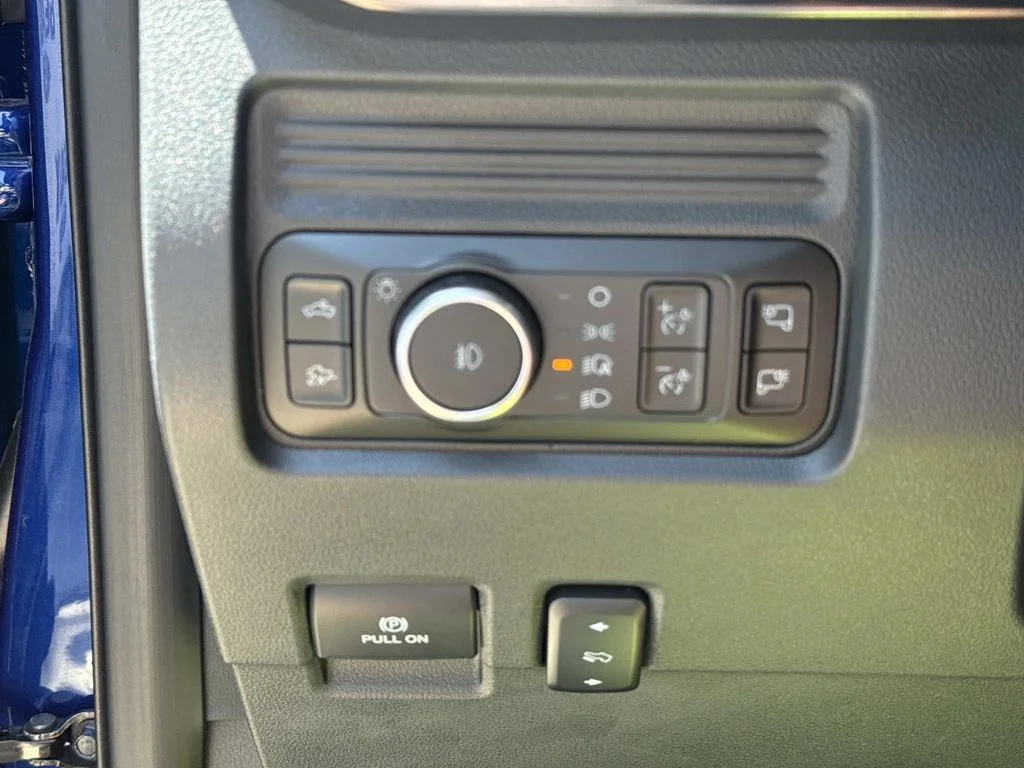 New 2026 Blue Ford Lariat image 41
