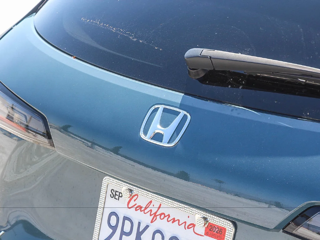 Certified Used 2025 Nordic Forest Pearl Honda EX-L image 8