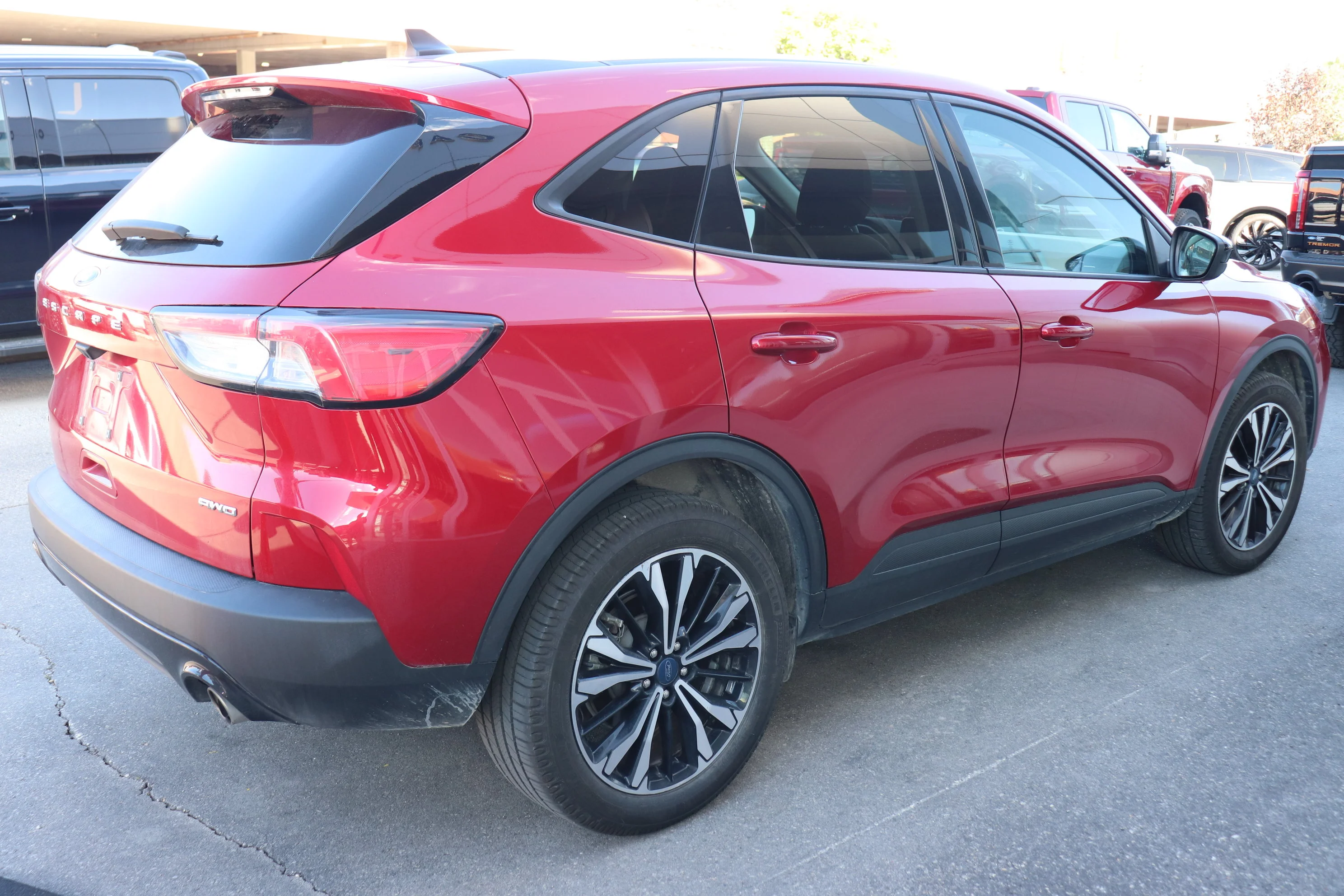 Certified Used 2022 Red Ford SE AWD image 4