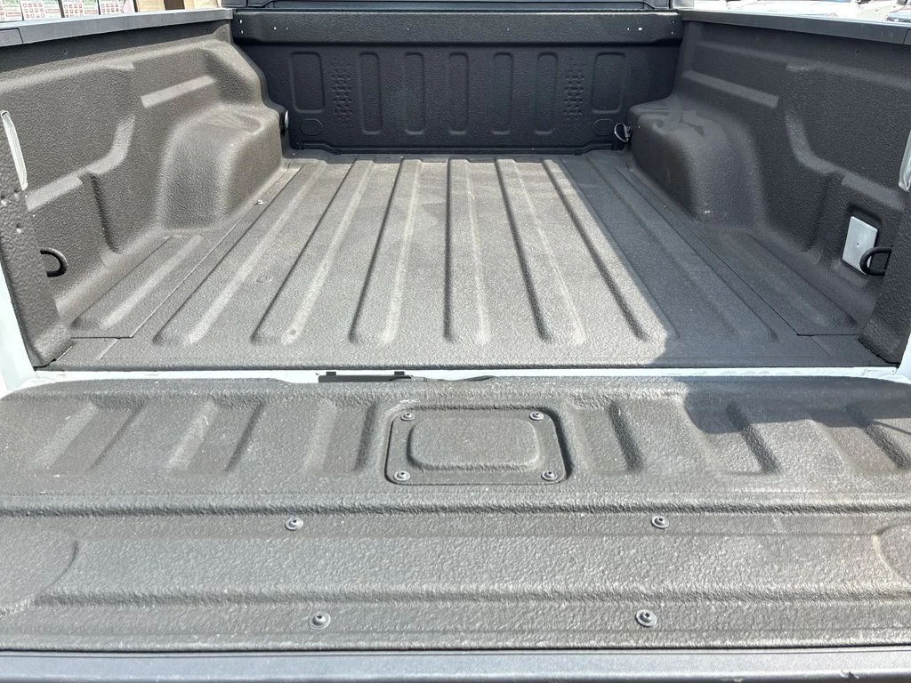Used 2023 White Jeep Rubicon image 31