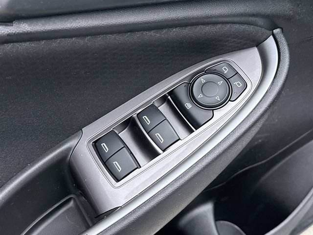 Used 2023 SUMMIT WHITE Chevrolet LS image 22