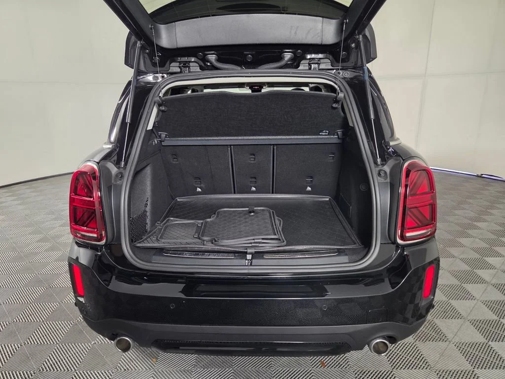 Used 2022 Midnight Black Metallic MINI Cooper S image 29