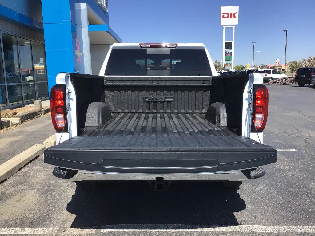 2026 GMC Sierra 1500 SLE - Photo 6