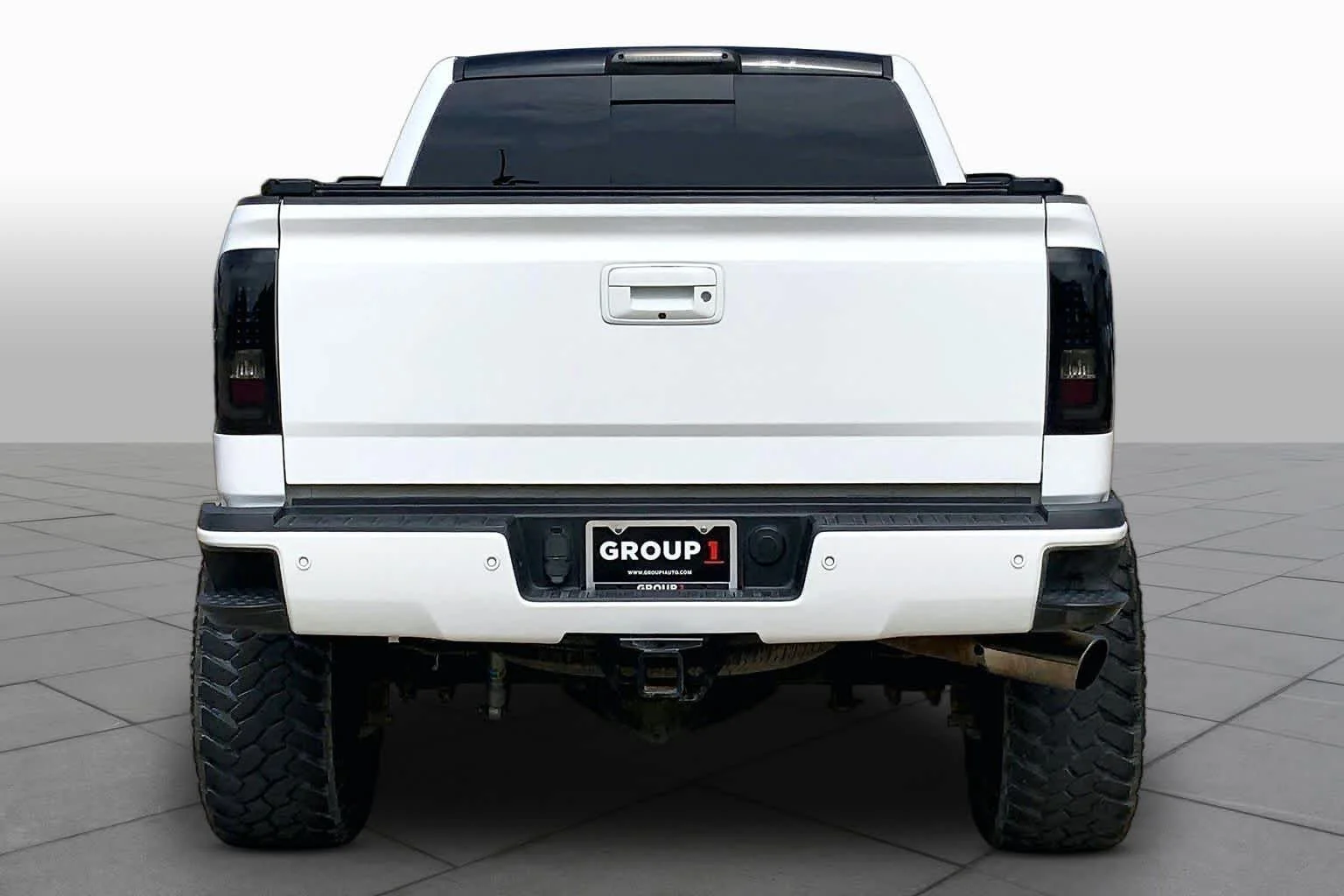 Used 2016 Summit White GMC Denali image 5
