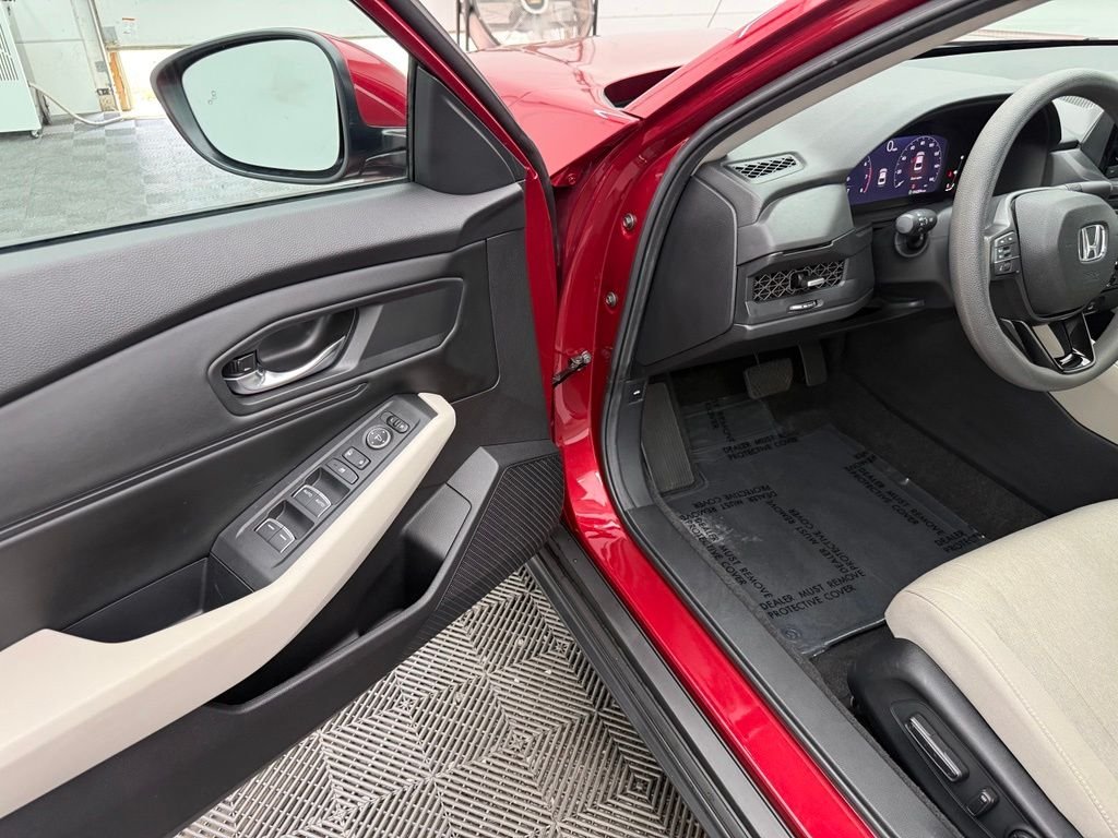 Used 2024 Red Honda EX image 16