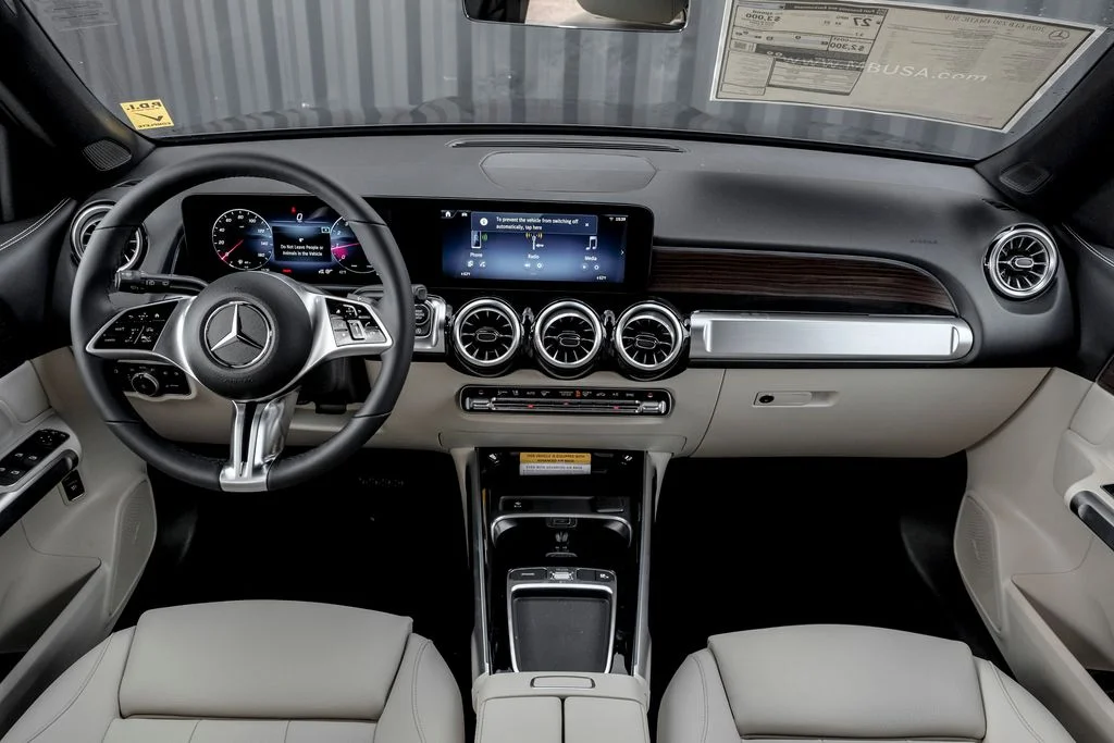 New 2026 Night Black Mercedes-Benz GLB 250 image 20