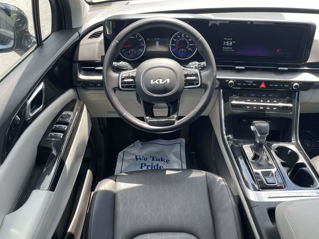 Used 2024 Black Kia EX image 20
