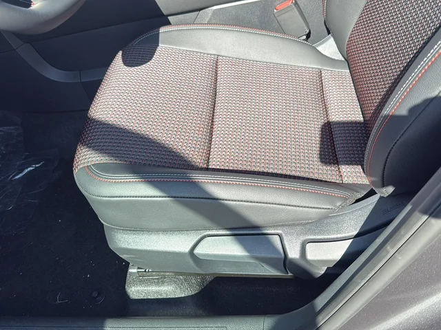 2026 Nissan KICKS SR AWD - Photo 18