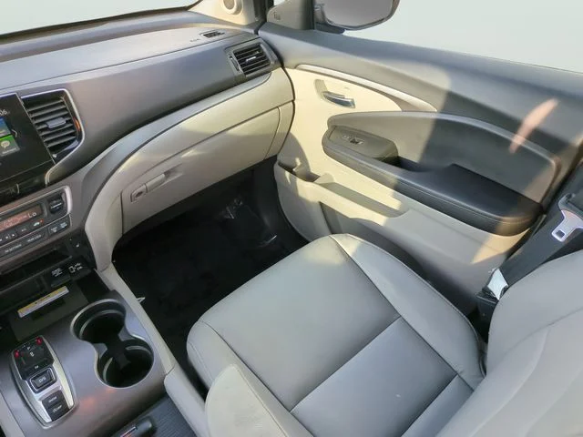 Used 2021  Honda Special Edition image 17