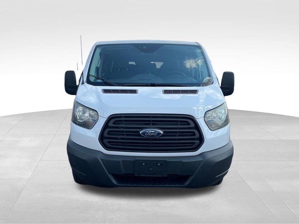 Used 2016 White Ford XL image 8