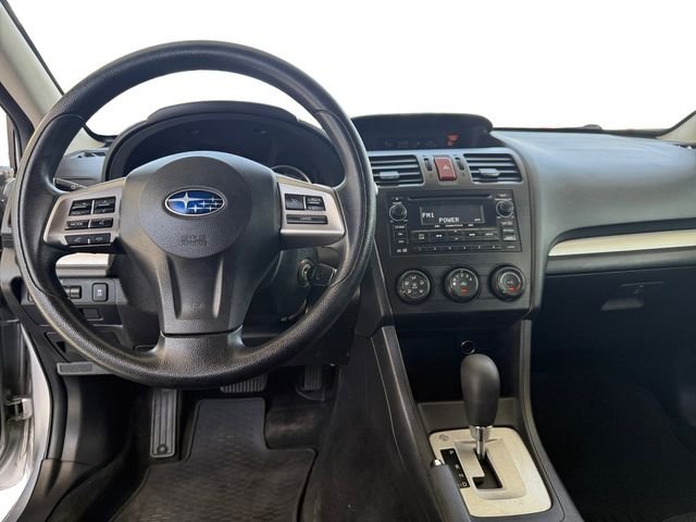 Used 2014 Silver Subaru 2.0i Premium image 10