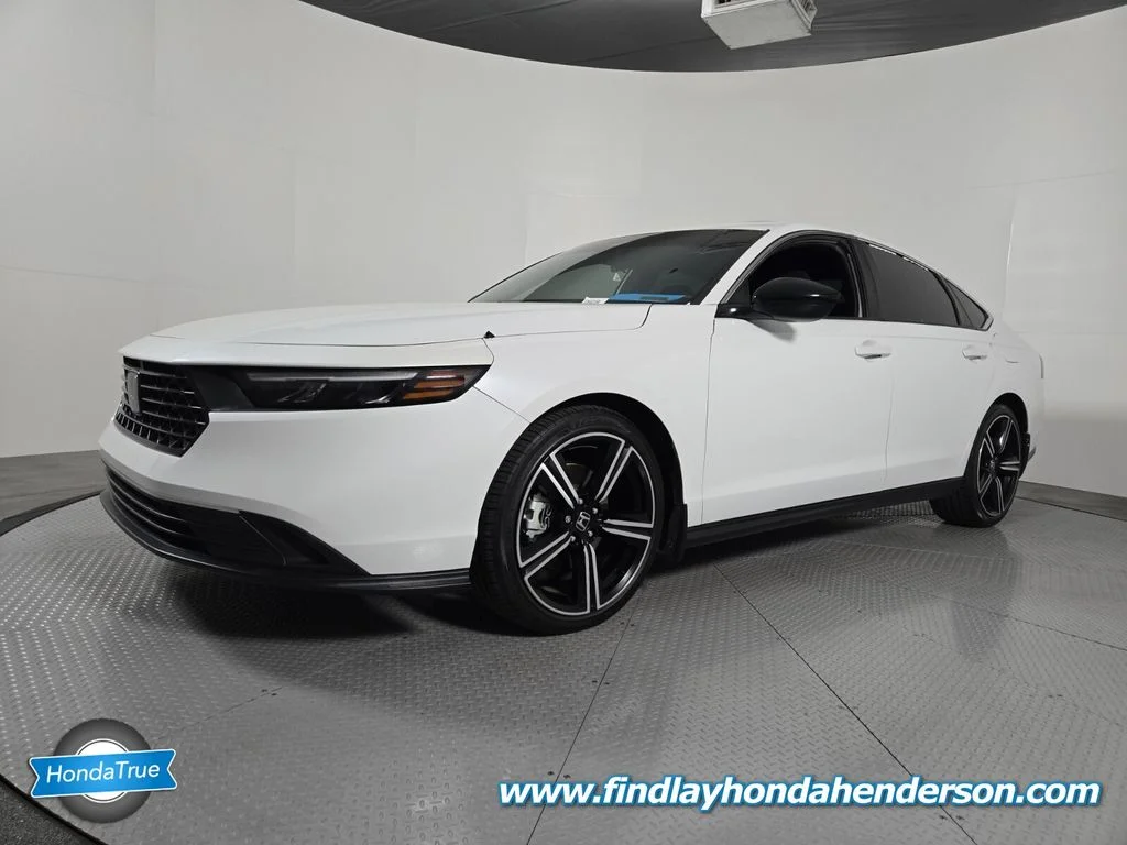 Certified Used 2023 Platinum White Pearl Honda Sport image 2