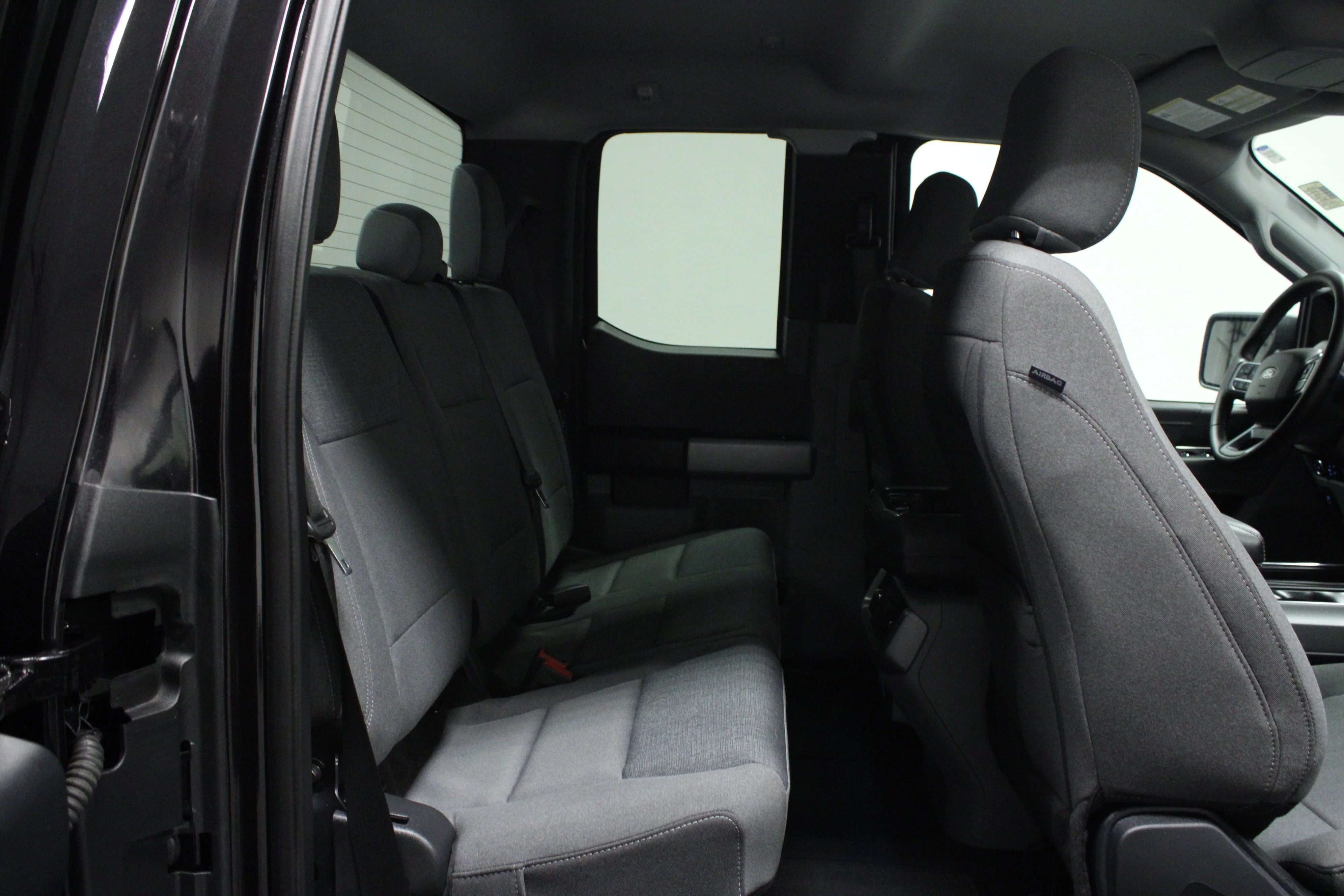 Used 2025 Black Metallic Ford XLT image 15