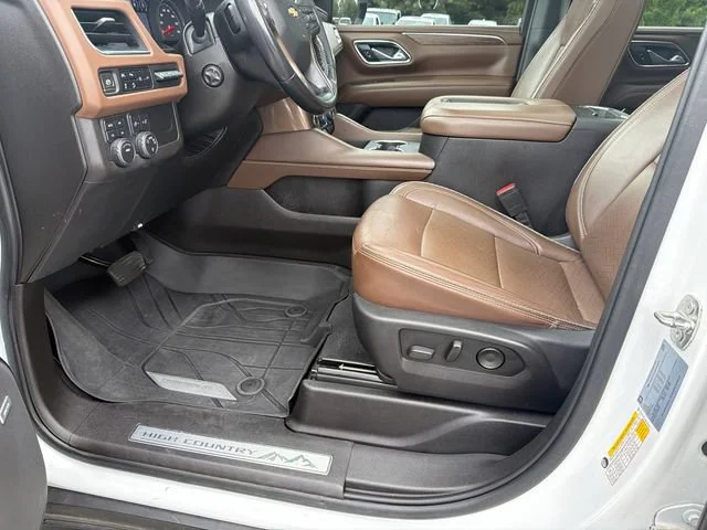 Used 2021 SUMMIT WHITE Chevrolet High Country image 9