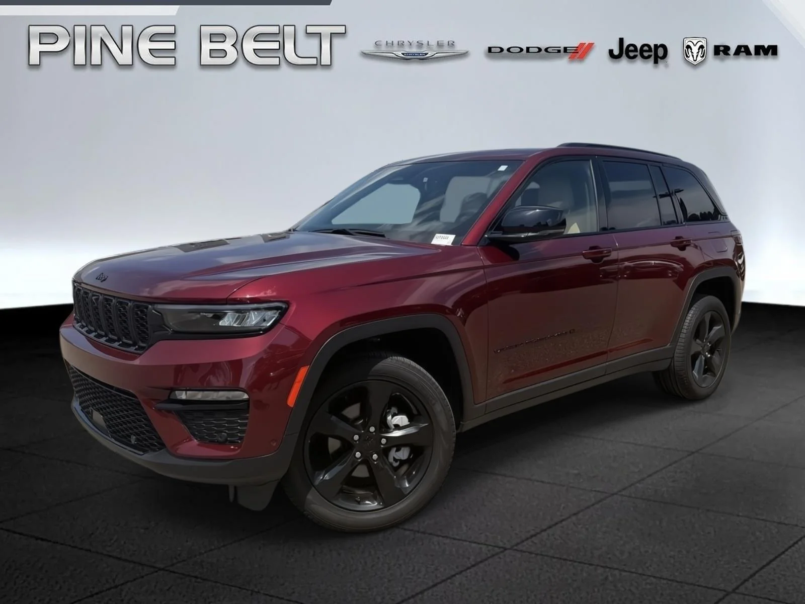 Used 2025 Velvet Red Pearlcoat Jeep Limited image 1