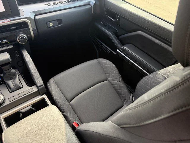 Certified Used 2026 ICE CAP Toyota SR5 image 28