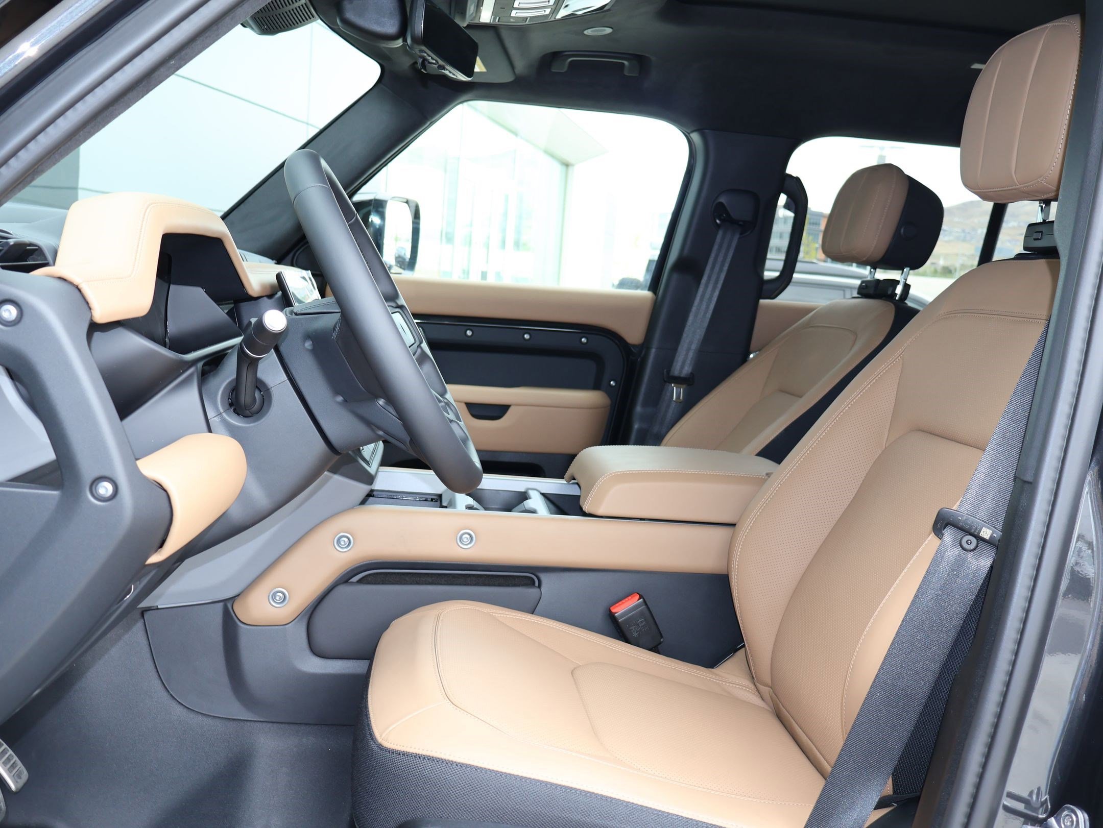 New 2026 Carpathian Grey LAND ROVER P400 X image 15