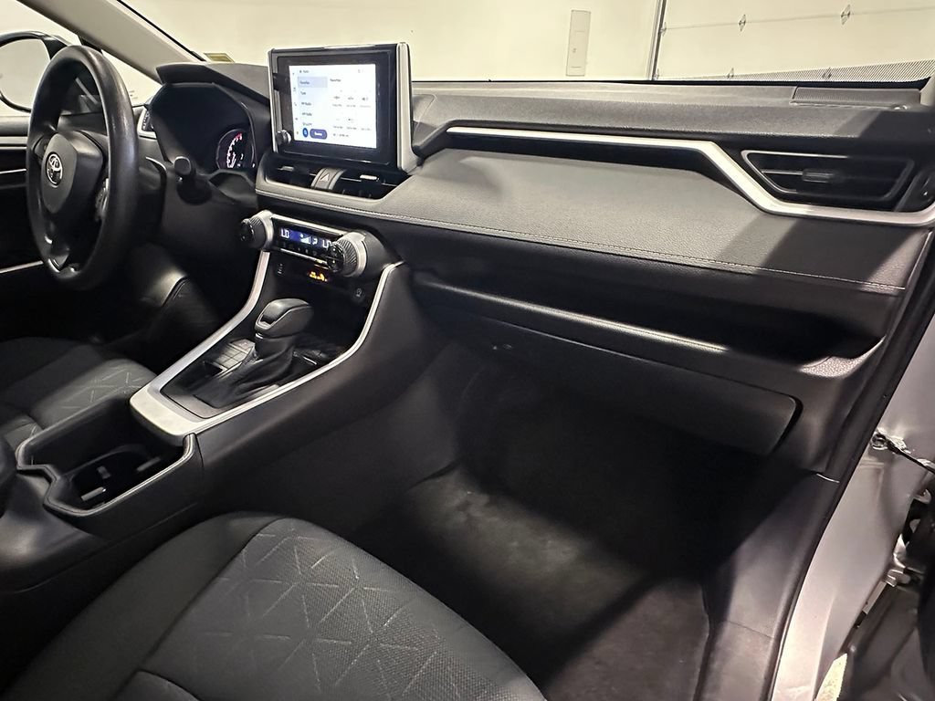Used 2025 Silver Toyota XLE image 26