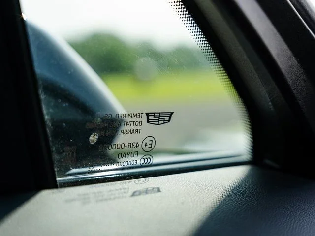2026 Cadillac LYRIQ V Premium - Photo 25