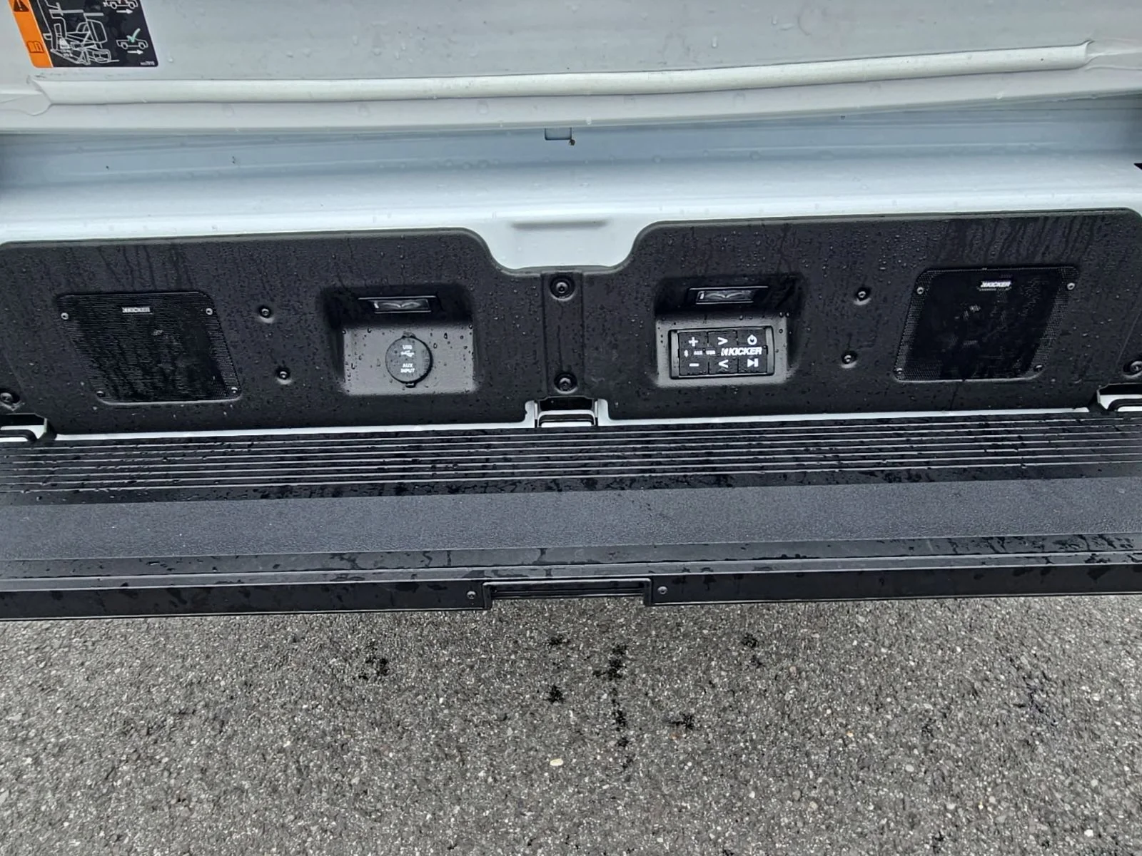 Certified Used 2025 White GMC AT4 image 39