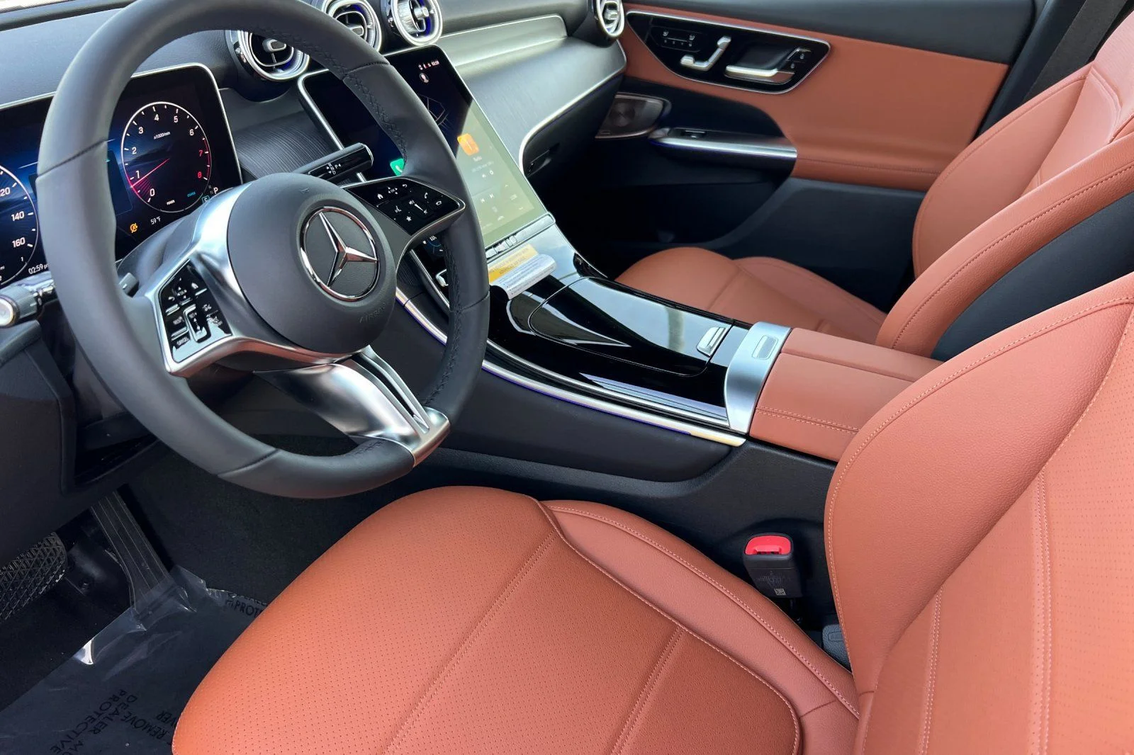 New 2026 Black Mercedes-Benz GLC 300 image 13