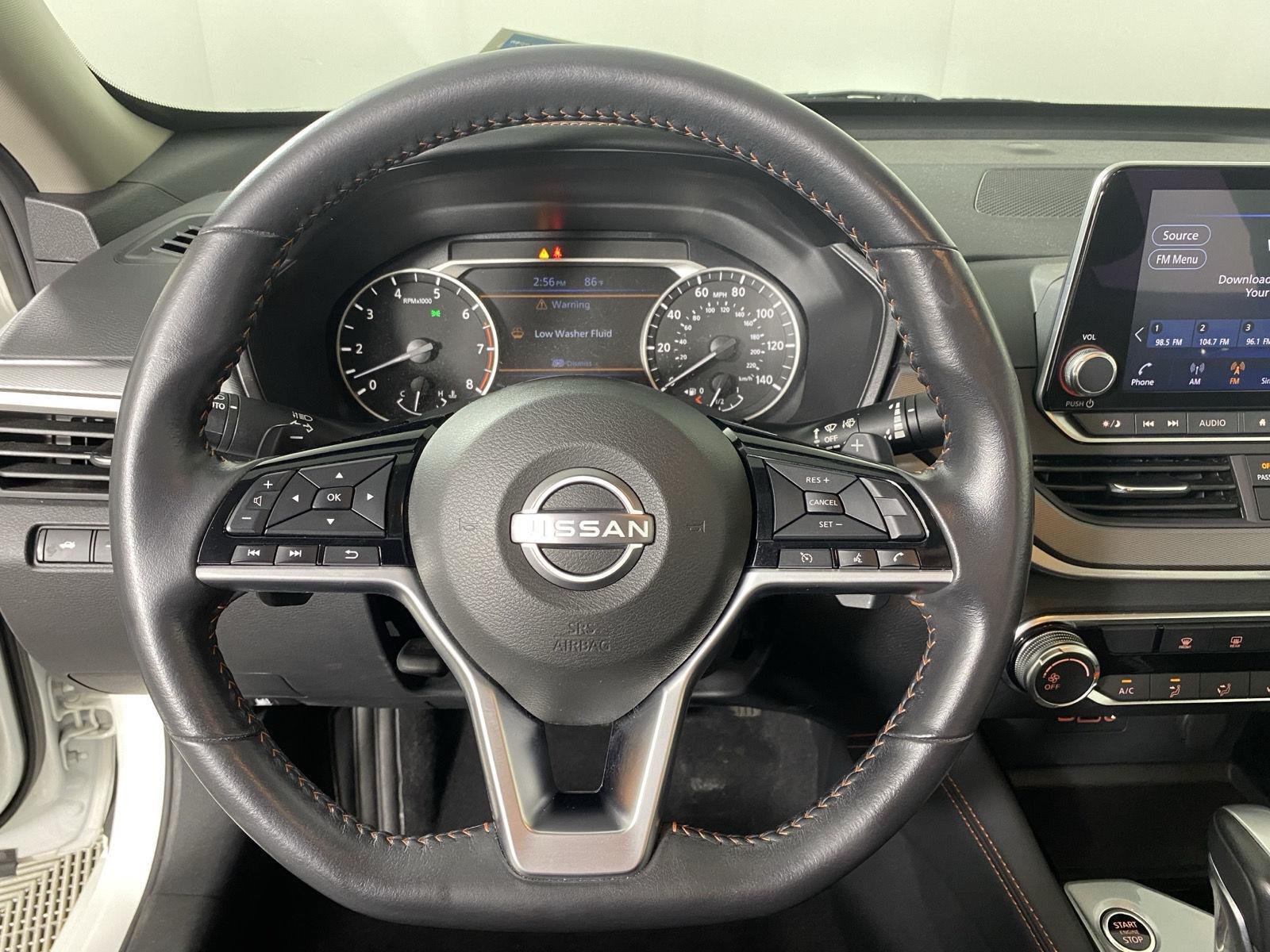 Used 2024 Pearl White Tricoat Nissan 2.5 SR image 13