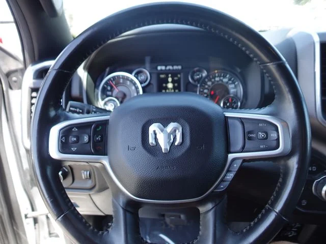 Used 2023 White Ram Big Horn/Lone Star image 15