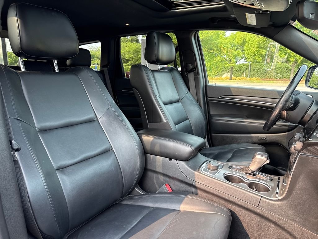 Used 2021 Black Jeep Limited image 23