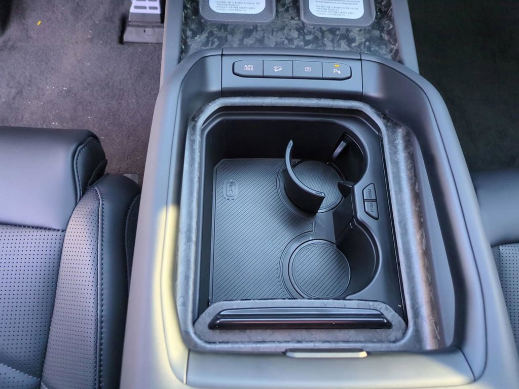 New 2027 Ebony Black Kia X-Pro SX Prestige image 18