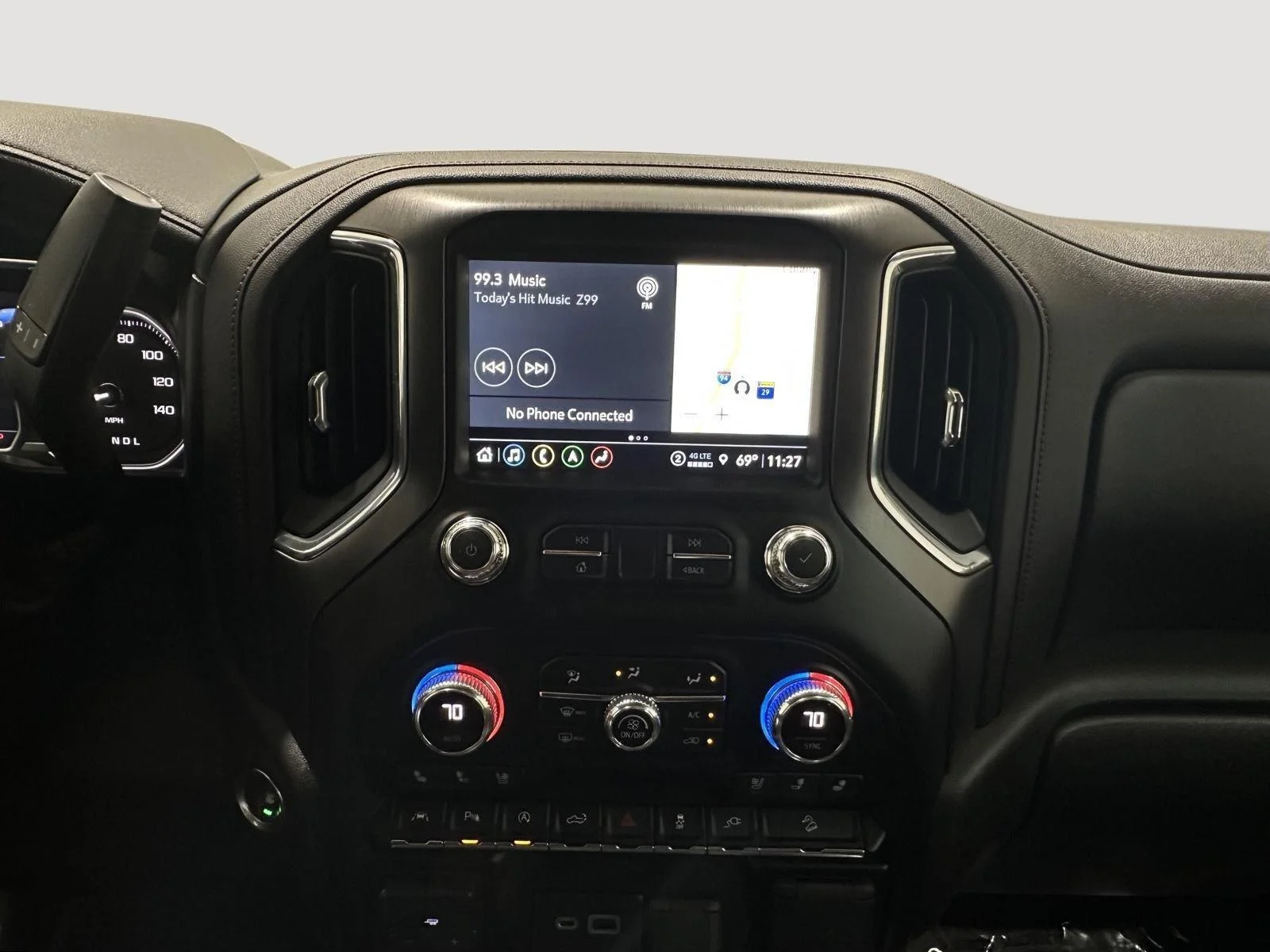 Used 2021 SUMMIT WHITE GMC AT4 image 13