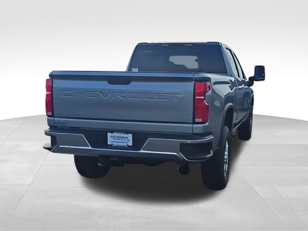 Used 2024 Gray Chevrolet LTZ image 8