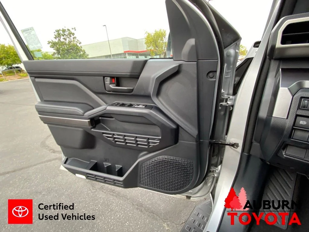 Certified Used 2025 Cutting Edge Toyota SR5 image 35