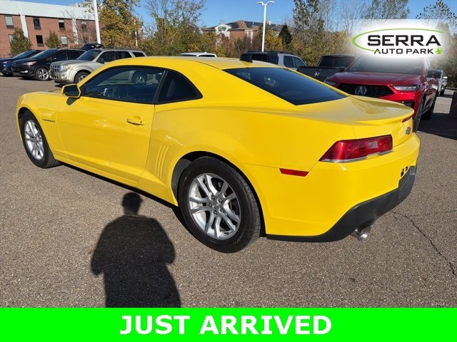 2015 Chevrolet Camaro photo 4