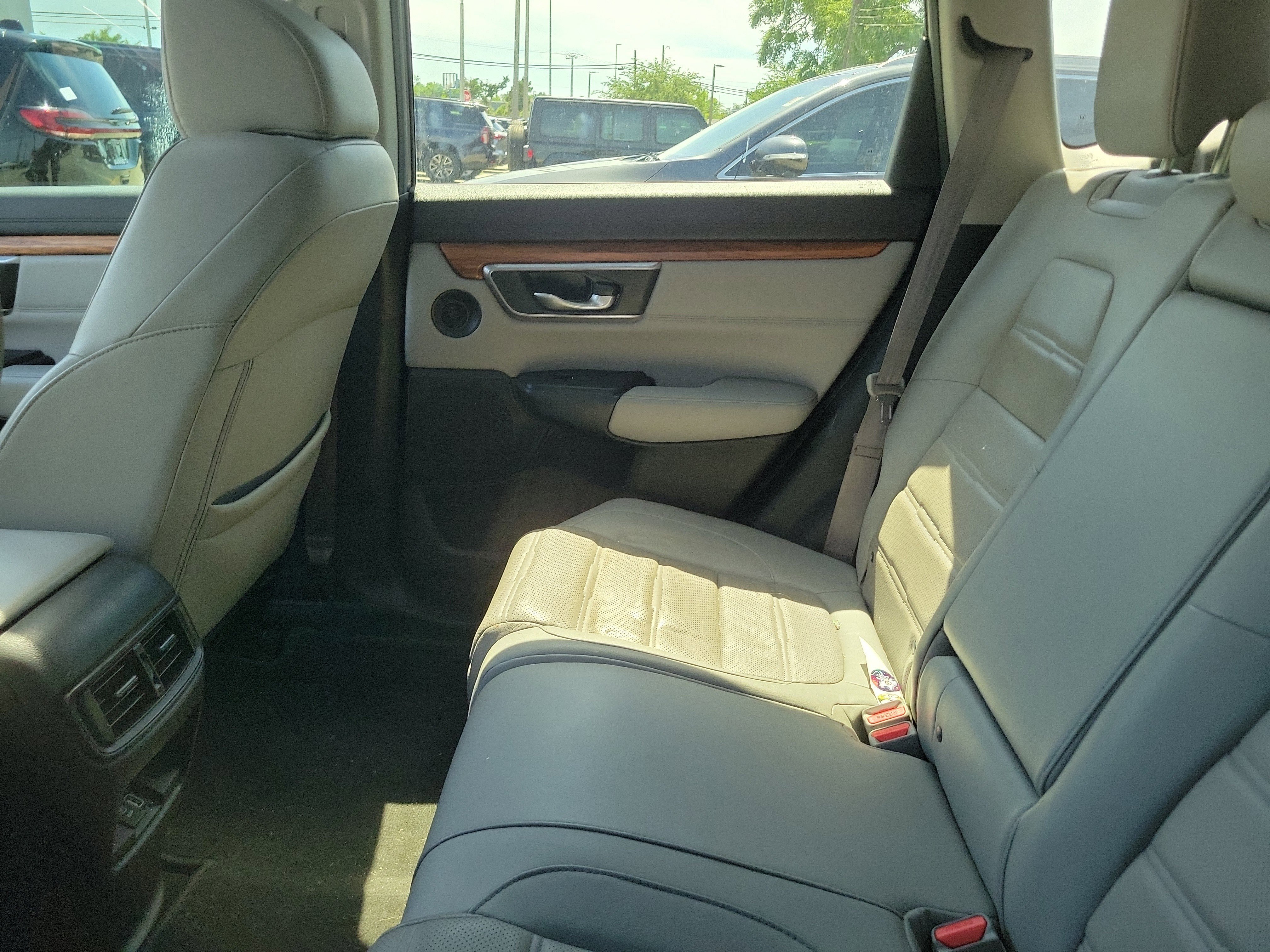 Used 2018 Gunmetal Metallic Honda EX-L image 7