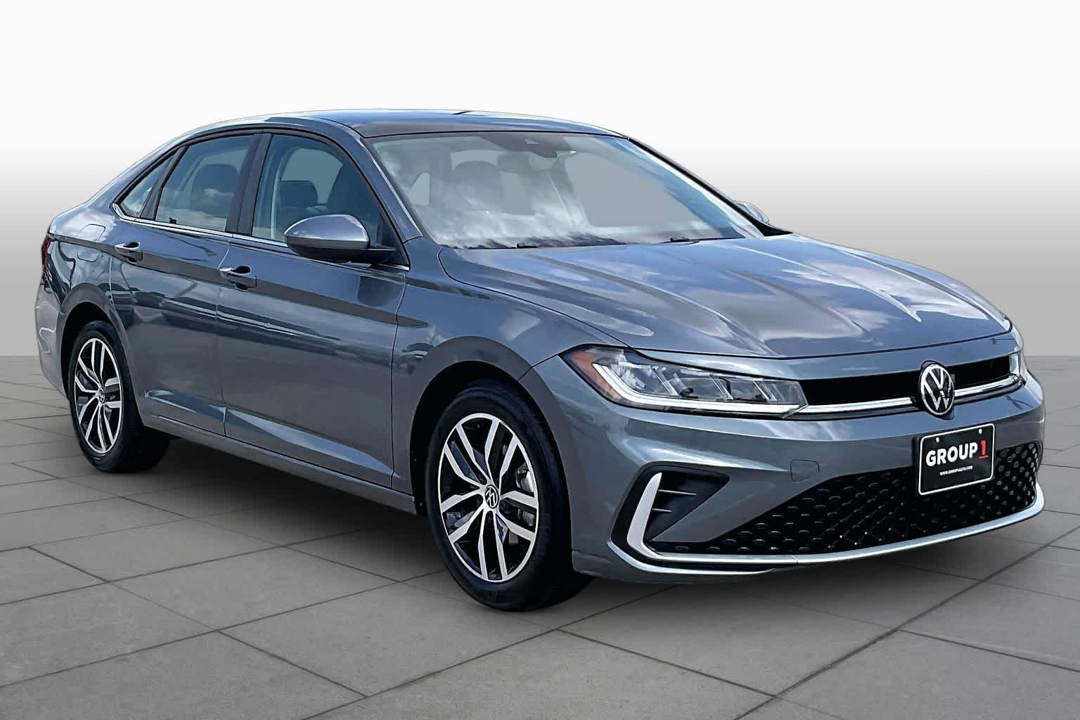 Pre-Owned 2025 Volkswagen Jetta SE