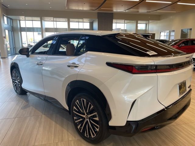 2026 Lexus RZ Premium - Photo 6