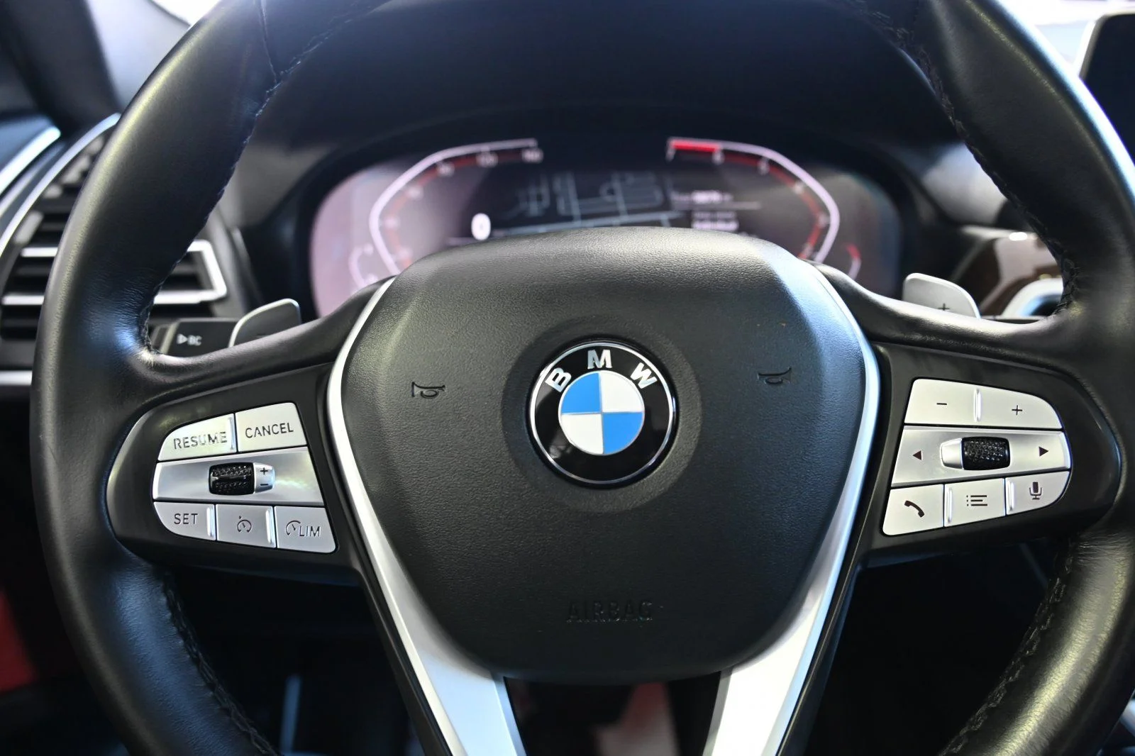 Used 2023 Alpine White BMW sDrive30i image 8