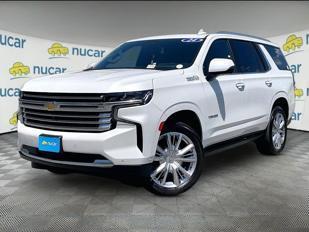Used 2024 Beige Chevrolet High Country image 3