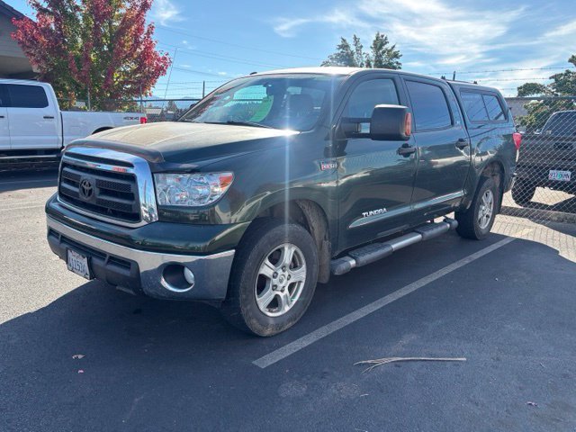 Used 2011 Green Toyota Grade image 4