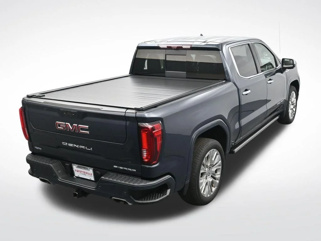 Used 2022 Blue GMC Denali image 24